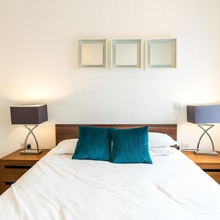 Spacious 2 Bedroom / Earls Court / Kensington Лондон Екстериор снимка