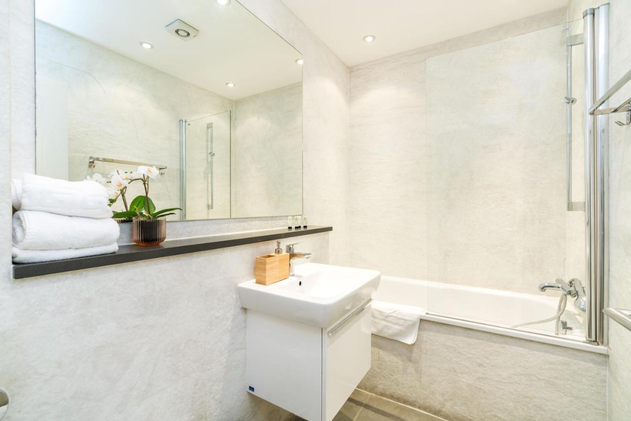 Spacious 2 Bedroom / Earls Court / Kensington Лондон Екстериор снимка