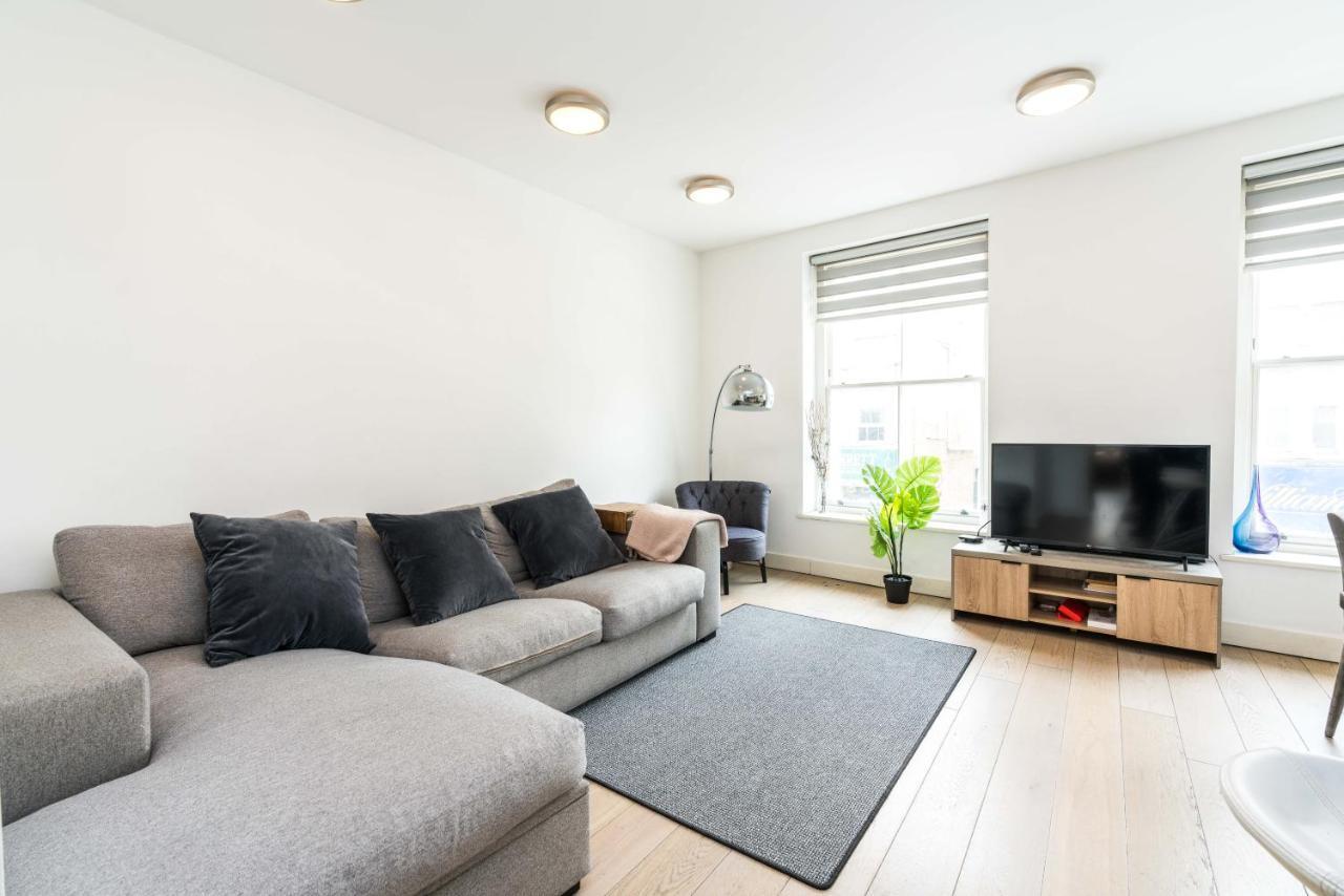 Spacious 2 Bedroom / Earls Court / Kensington Лондон Екстериор снимка