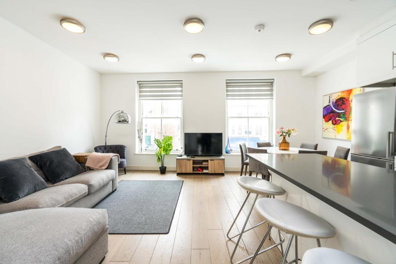 Spacious 2 Bedroom / Earls Court / Kensington Лондон Екстериор снимка